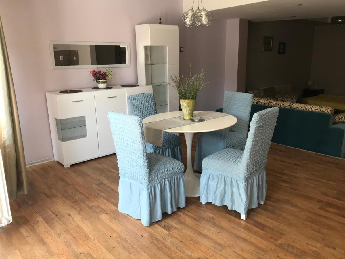 White Rose Guest Rooms Burgas City Exteriér fotografie