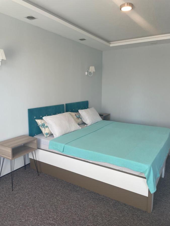 White Rose Guest Rooms Burgas City Exteriér fotografie