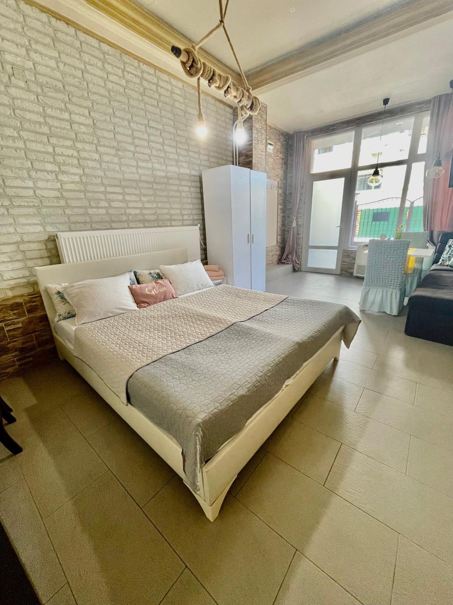 White Rose Guest Rooms Burgas City Exteriér fotografie