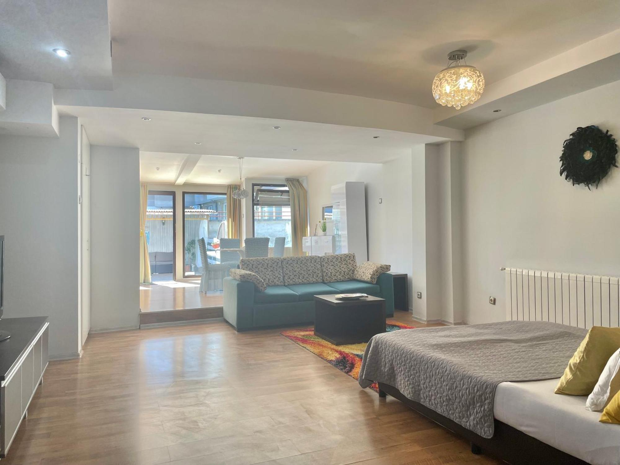 White Rose Guest Rooms Burgas City Exteriér fotografie
