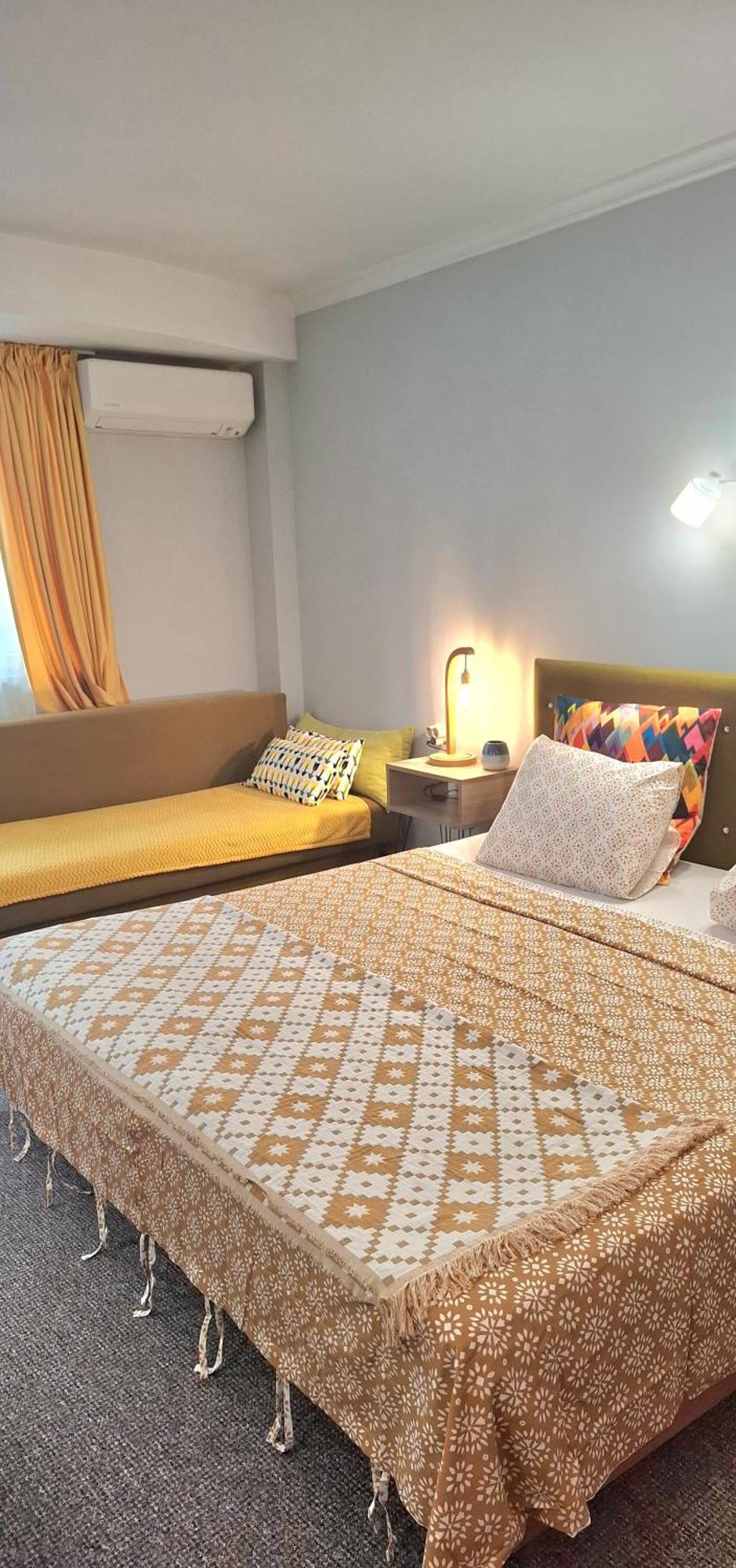 White Rose Guest Rooms Burgas City Exteriér fotografie